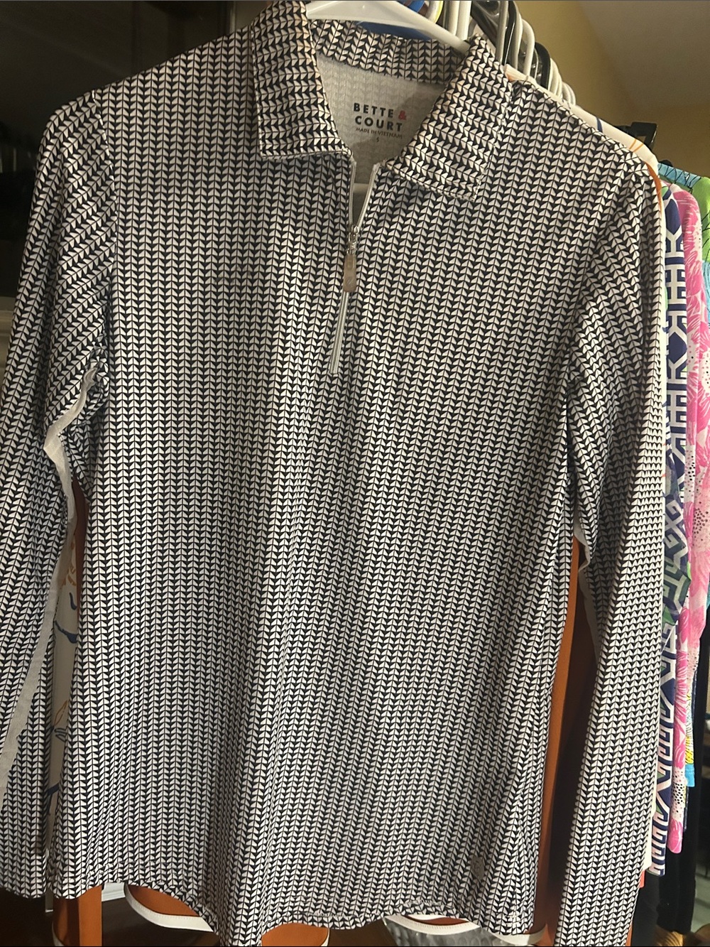 Black and White Zip-Front Women's Top